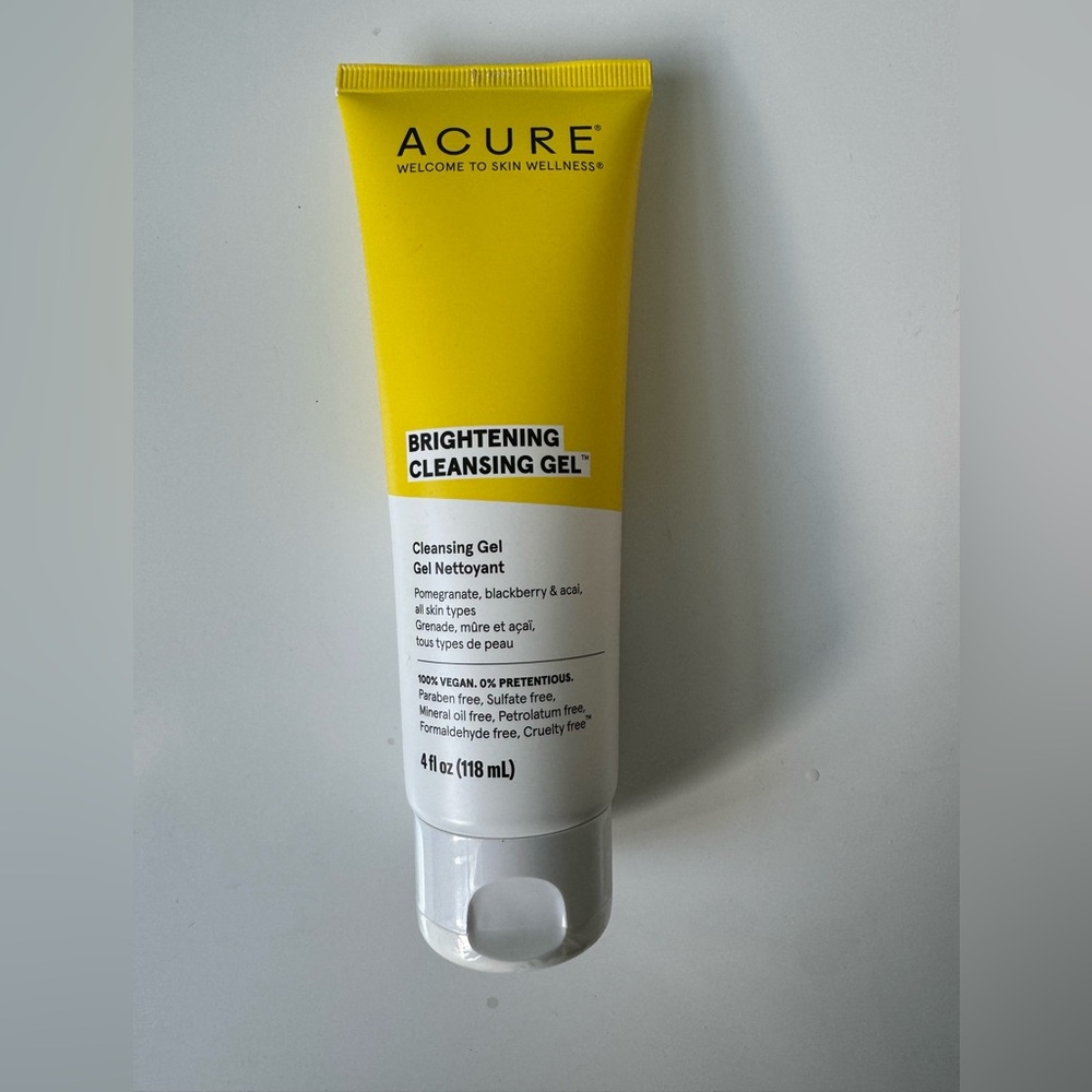 Brightening Cleansing Gel - Yellow